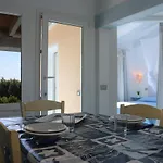 Villa Lovely House