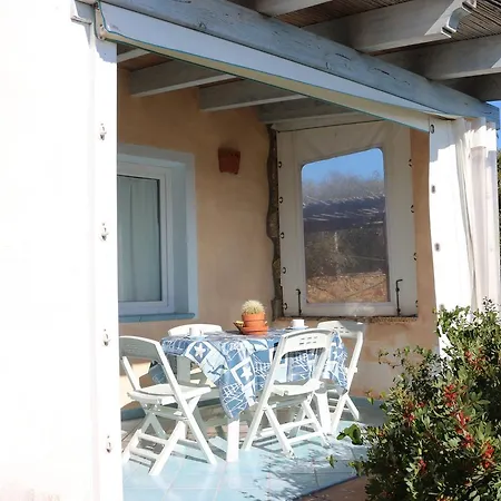 Vila Lovely House